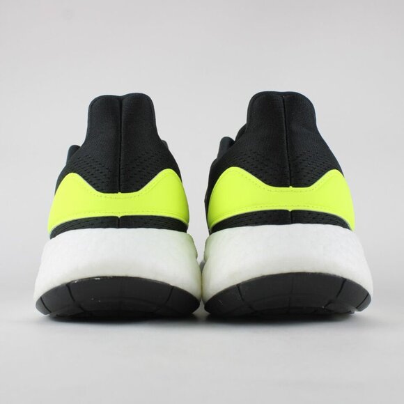 Adidas Pureboost 22 New Men's Black Running Training Shoes HQ1449 Size 10 - Picture 5 of 9